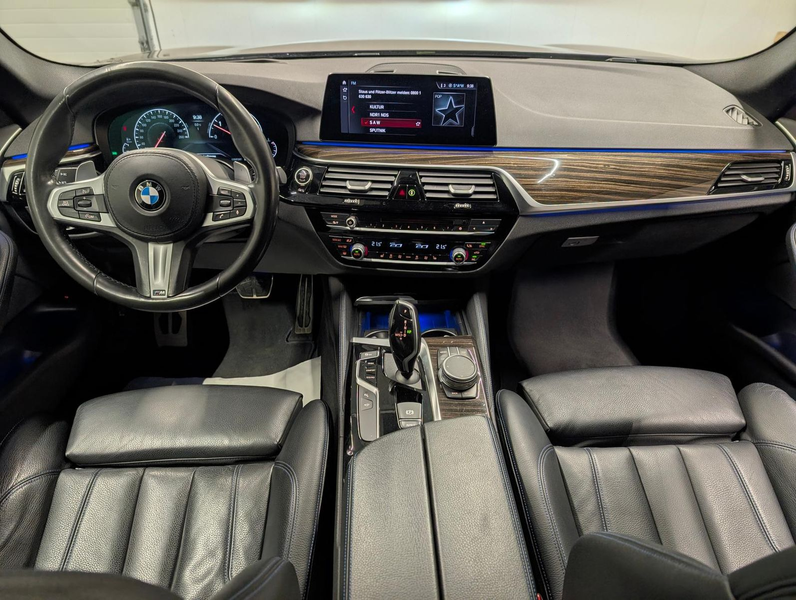 BMW 530 d Touring M-Sport LED/AHK/Leder/360°Kam/HUD — photo 12