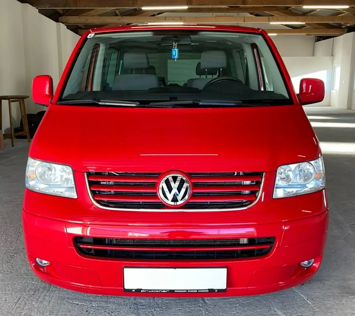 Volkswagen T5 California Multivan crvena - 2
