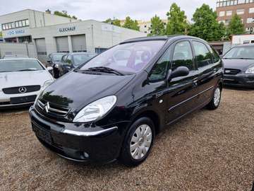 1.8 16V Exclusive KLIMA-PANO-TÜV NEU