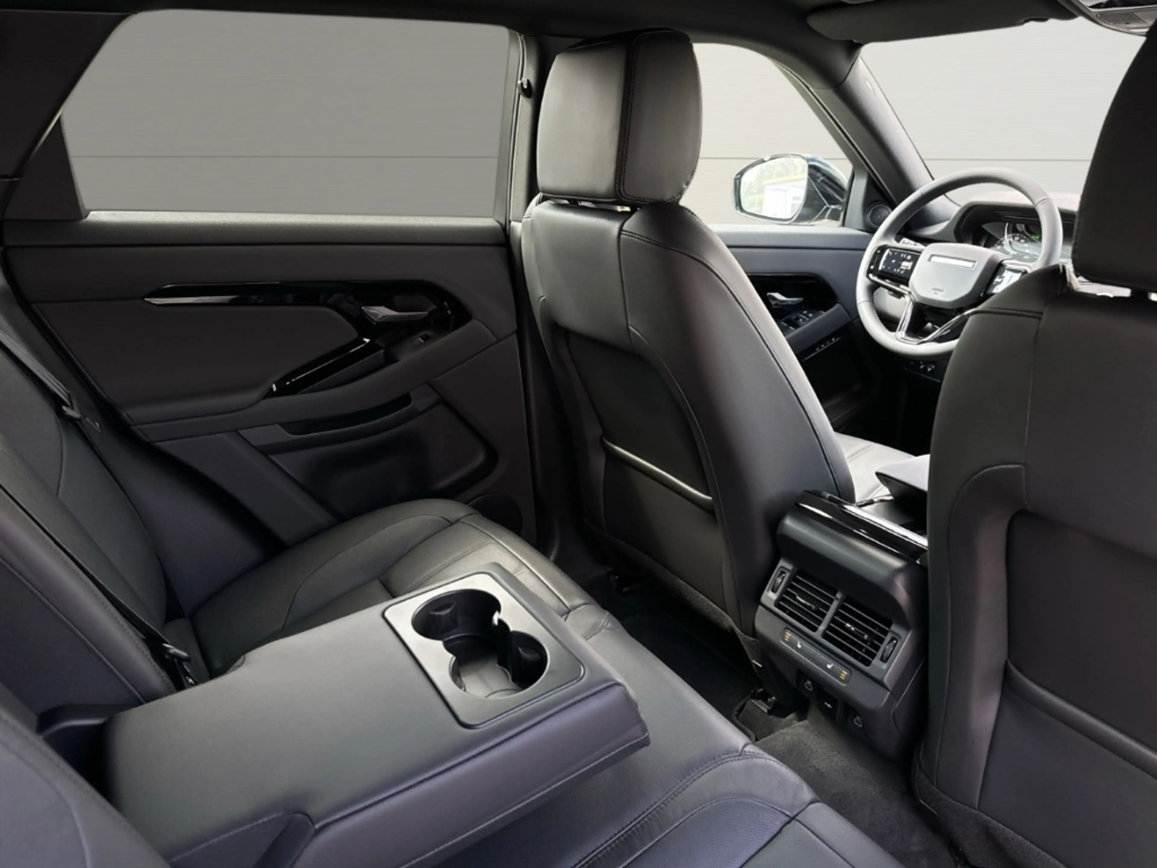 Land Rover Range Rover Evoque D165 S MY25+Nav.+AHK+Leder+ZV — photo 15