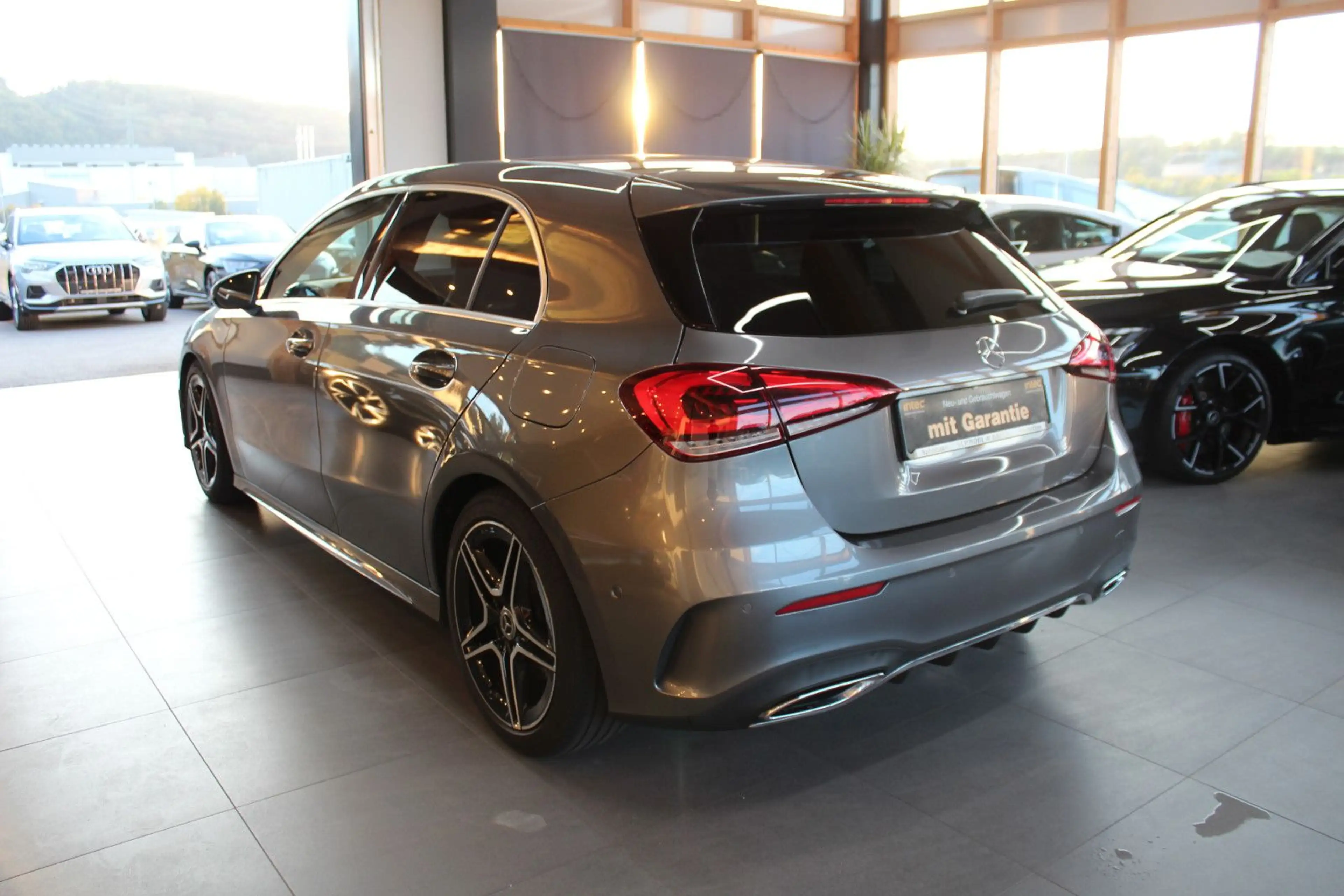 Mercedes-Benz A 200 AMG Line*LED*18 ZOLL*MBUX* — photo 6