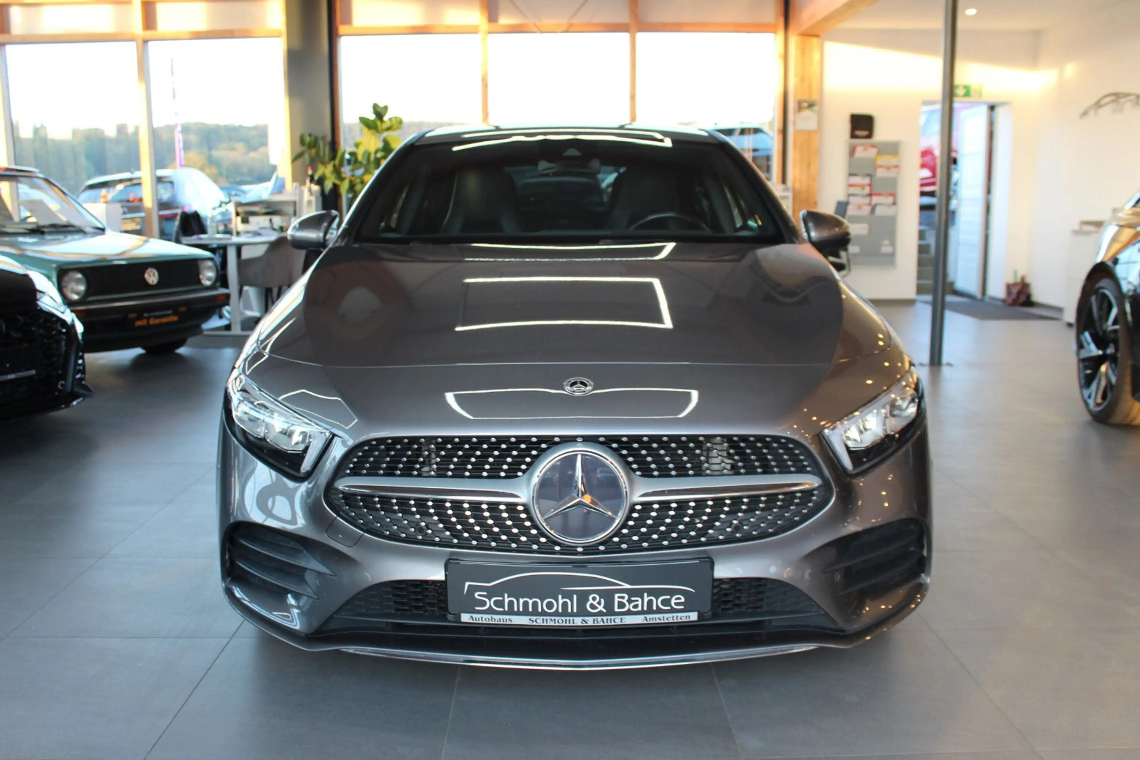 Mercedes-Benz A 200 AMG Line*LED*18 ZOLL*MBUX* — photo 2
