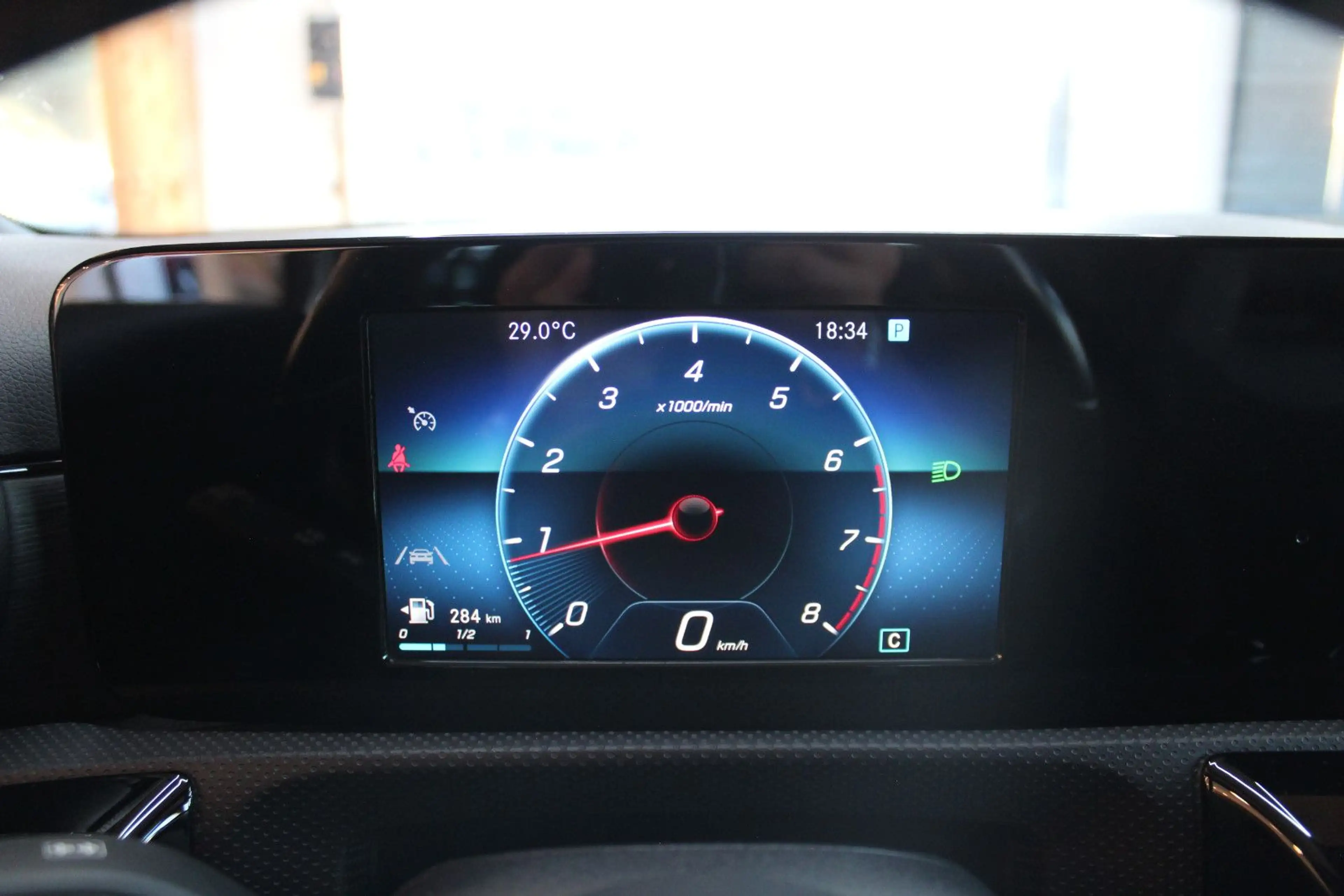 Mercedes-Benz A 200 AMG Line*LED*18 ZOLL*MBUX* — photo 14
