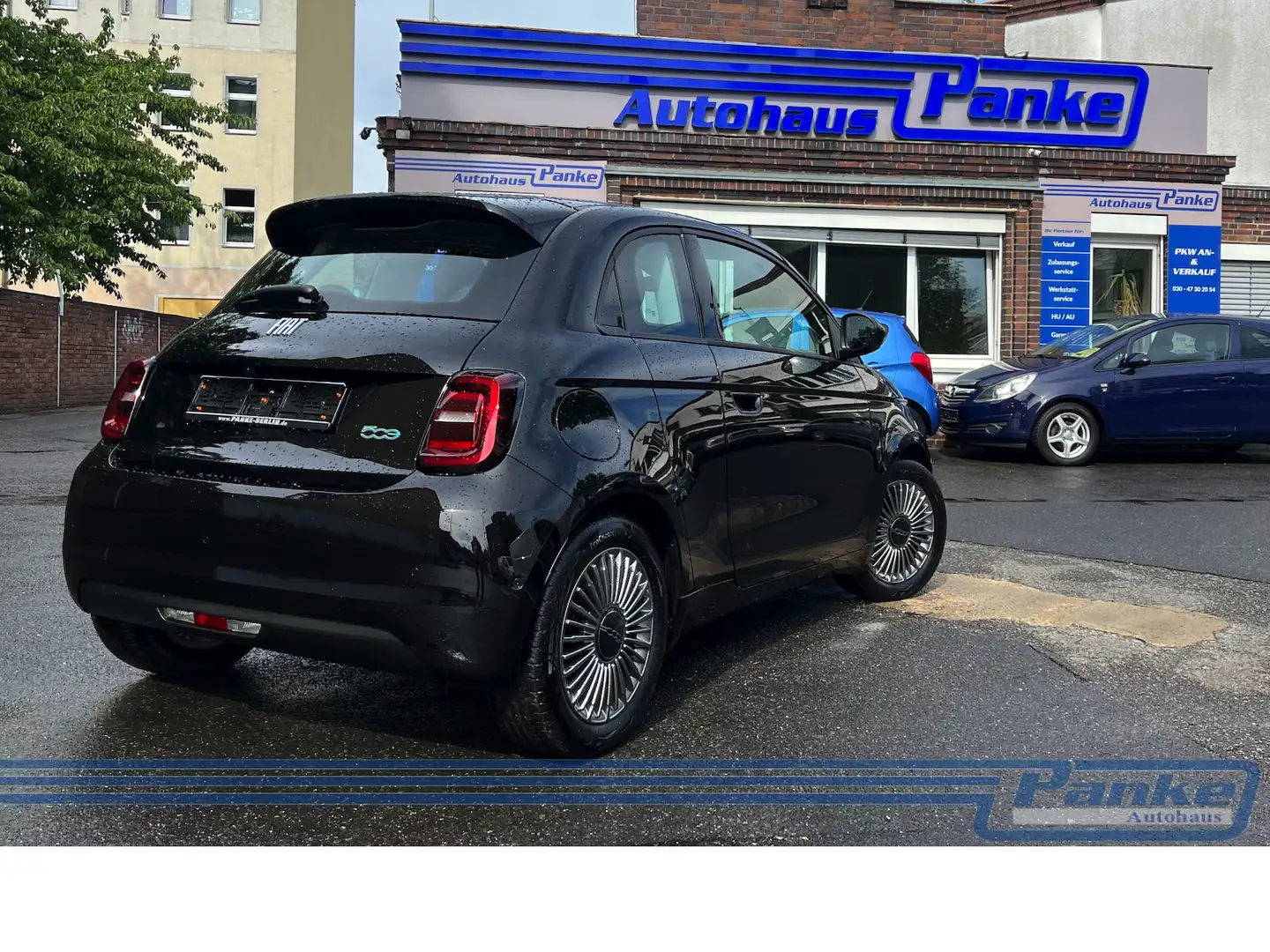 Fiat 500e 3+1 Basis*Carplay*RFK*TotW*SpurH*800Km* Fekete - 2