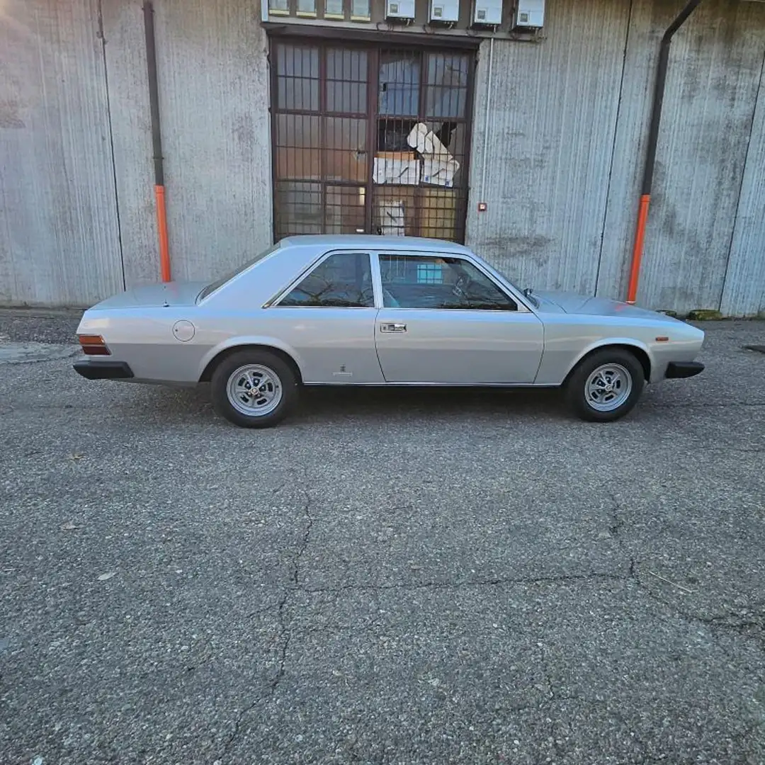 Fiat 130 Coupè 3200 V6 Automatica Argento - 2