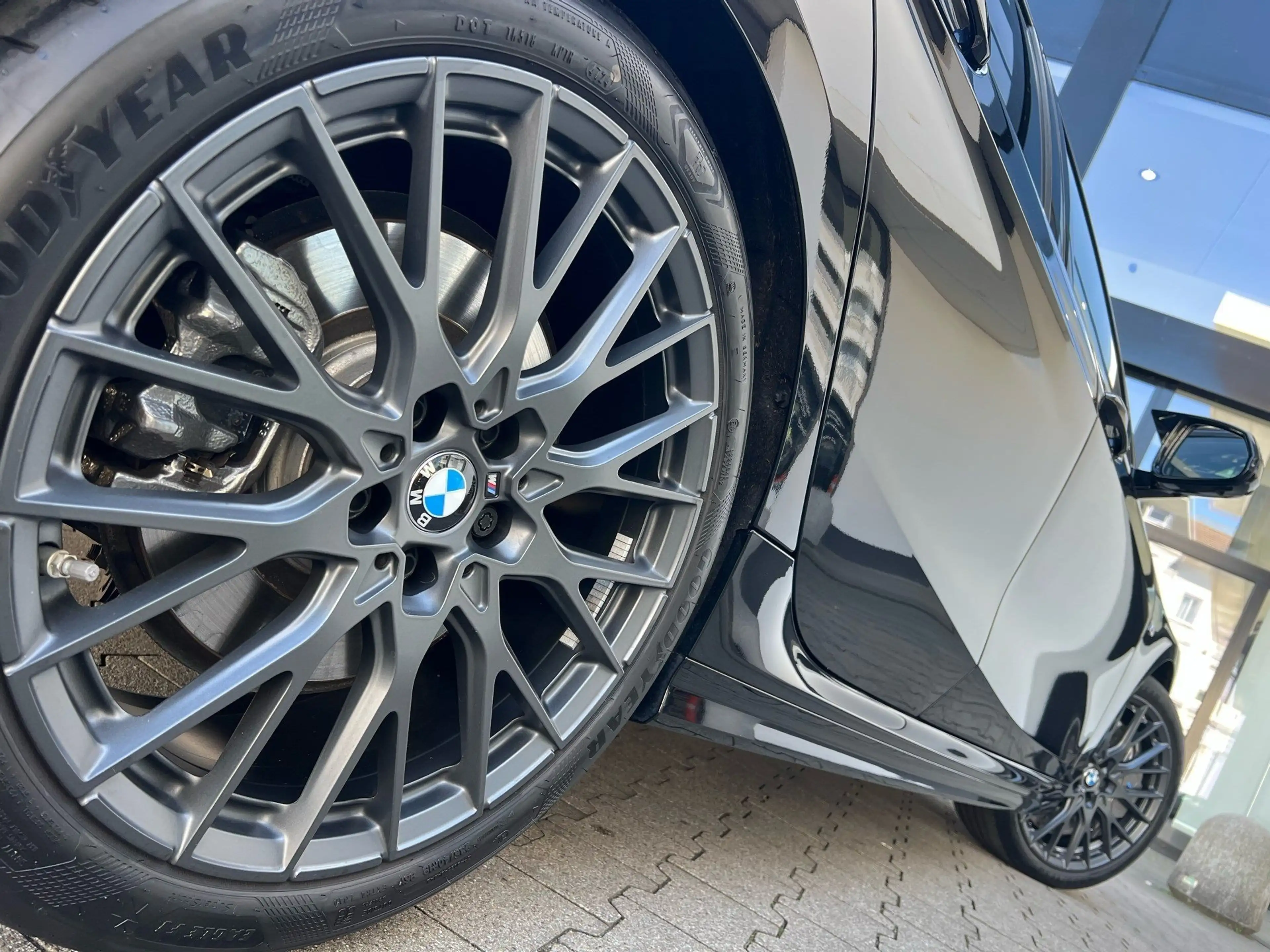 BMW 135 M135 xDrive M Technik DA Prof PA+ Pano HuD H/K — photo 4