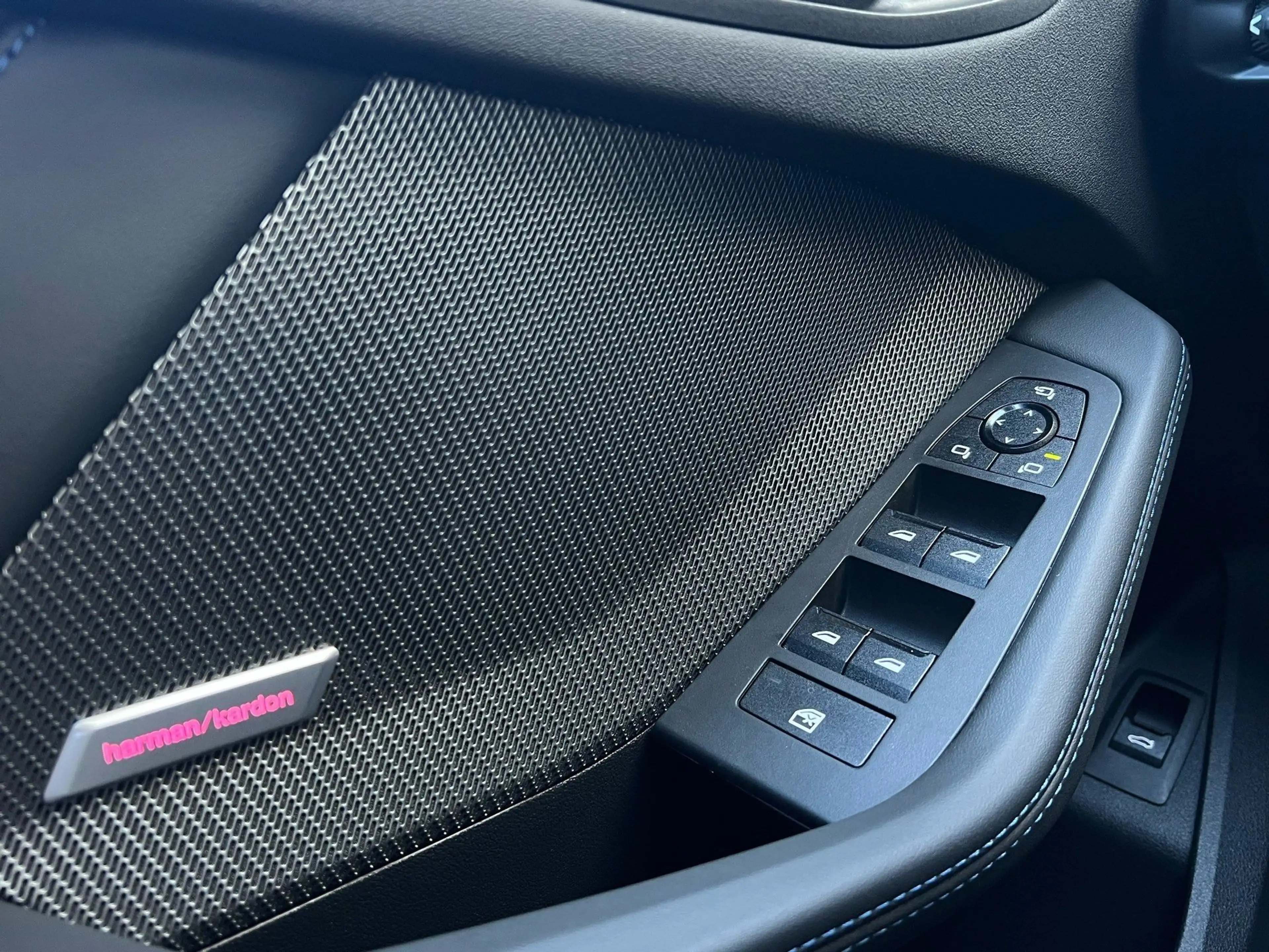 BMW 135 M135 xDrive M Technik DA Prof PA+ Pano HuD H/K — photo 17