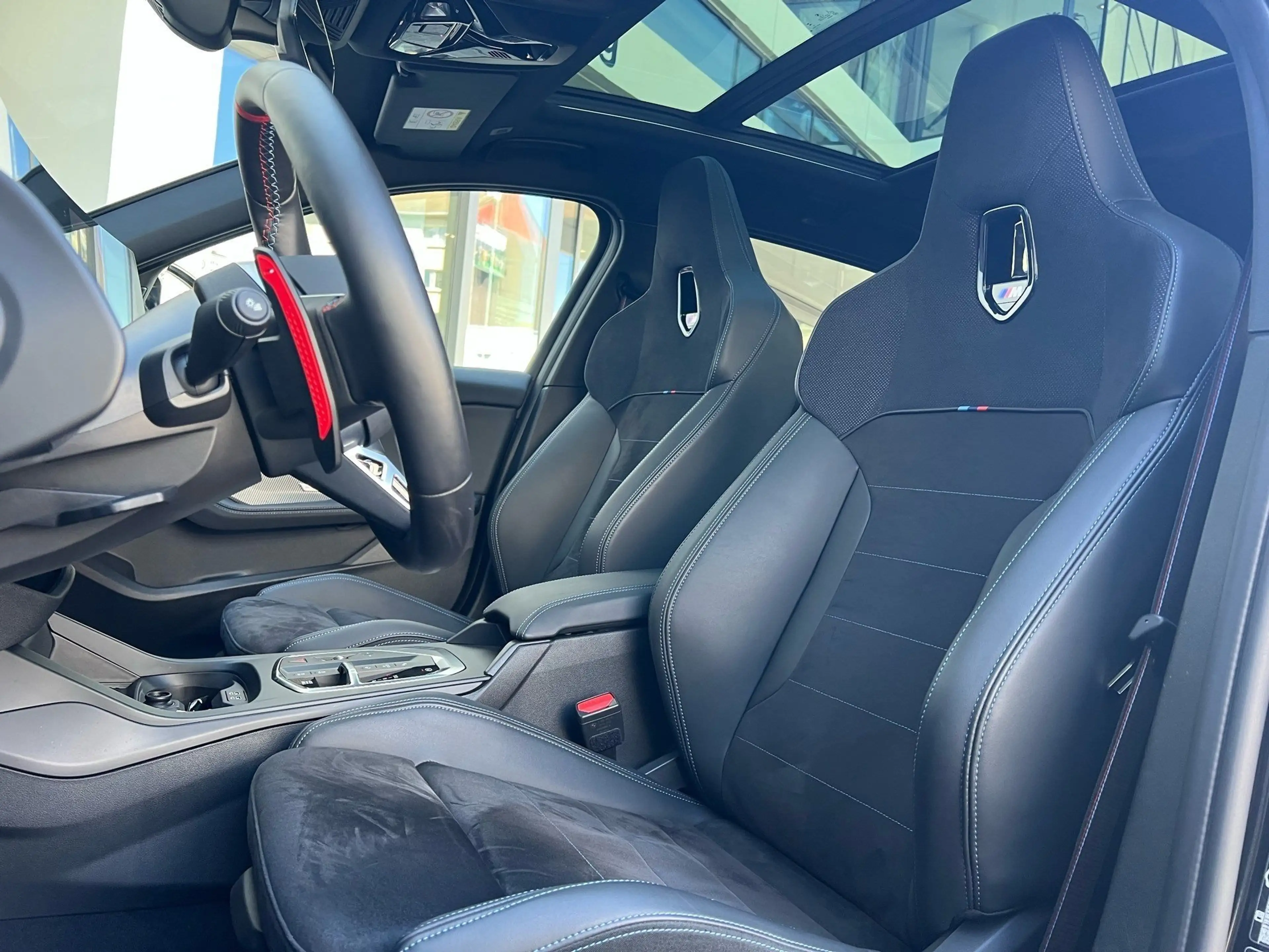 BMW 135 M135 xDrive M Technik DA Prof PA+ Pano HuD H/K — photo 3
