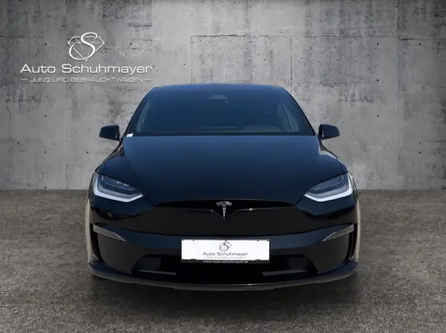 Tesla Model X Dual Ansicht 2
