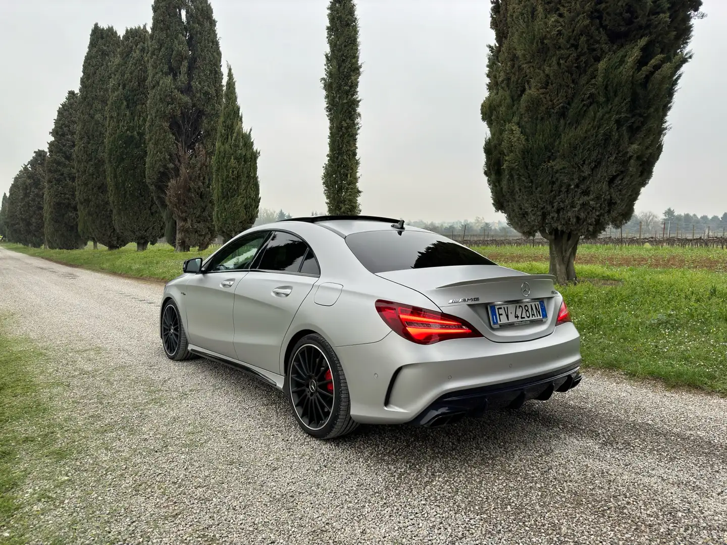 Mercedes-Benz CLA 45 AMG Race Edition 4matic auto Silber - 2