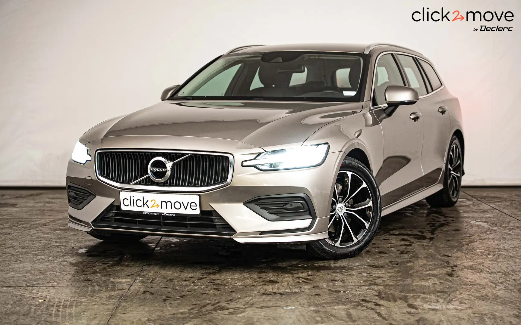 Volvo V60 V60 2.0 D3 R-Design Geartronic Grau - 1