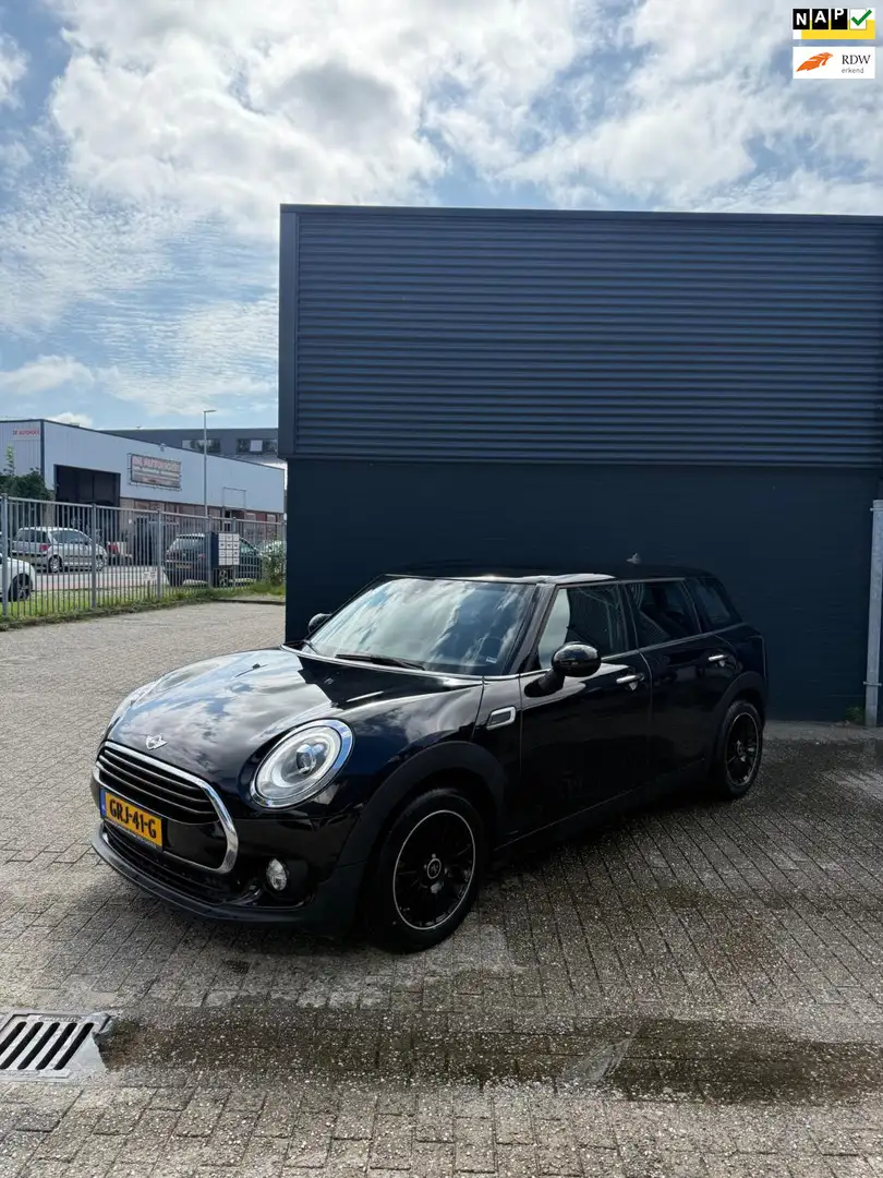 MINI Cooper Clubman Mini 1.5 Serious Business apple carplay Černá - 1