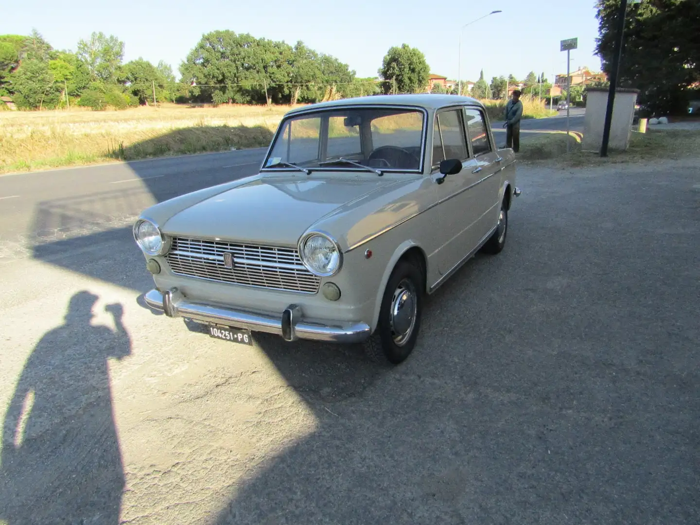 Fiat 130 1100 R DEL 1966 Bej - 1