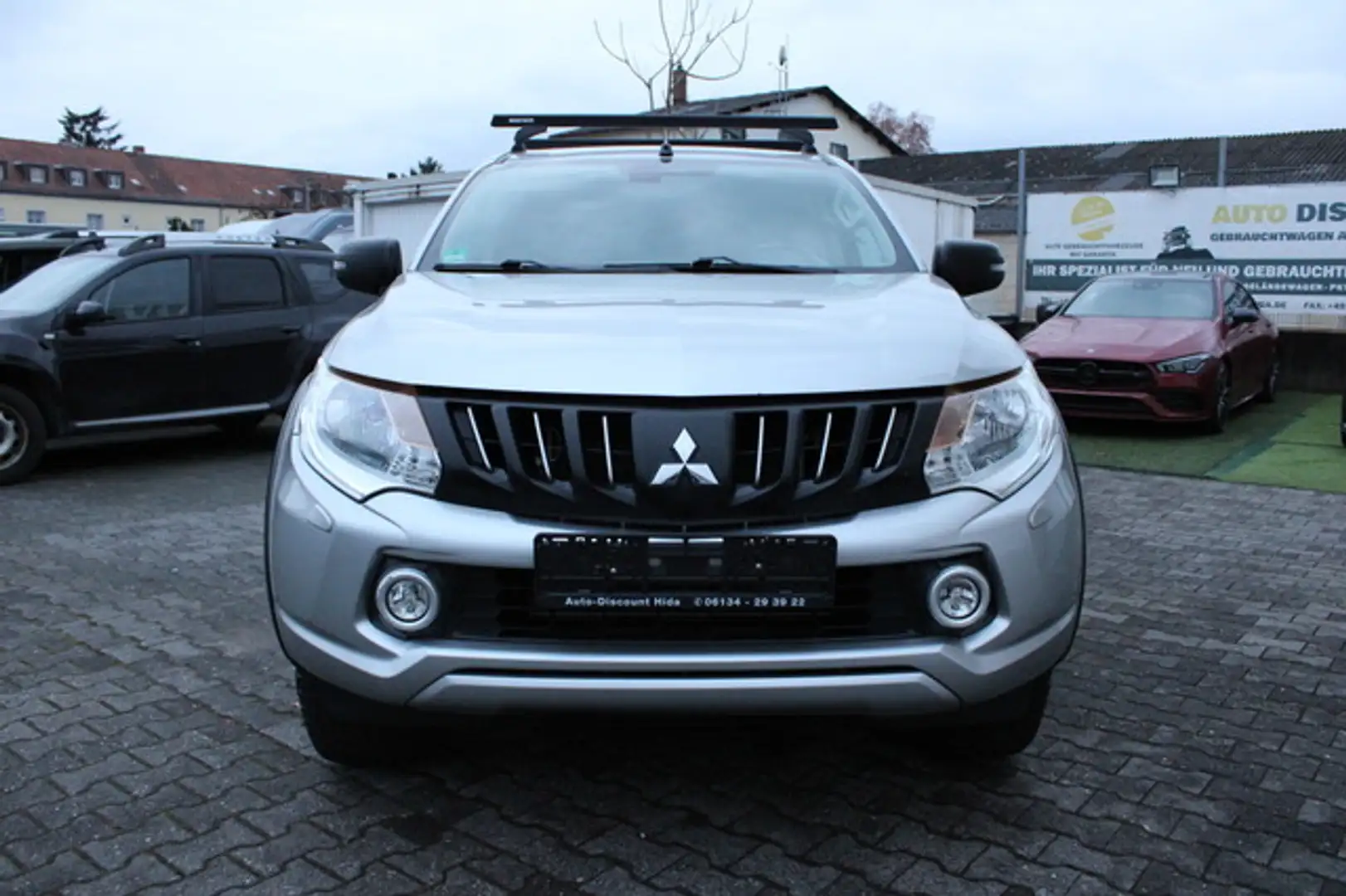 Mitsubishi L200 Plus Doppelkabine 4WD Hardtop*AHK*ALU Grau - 2