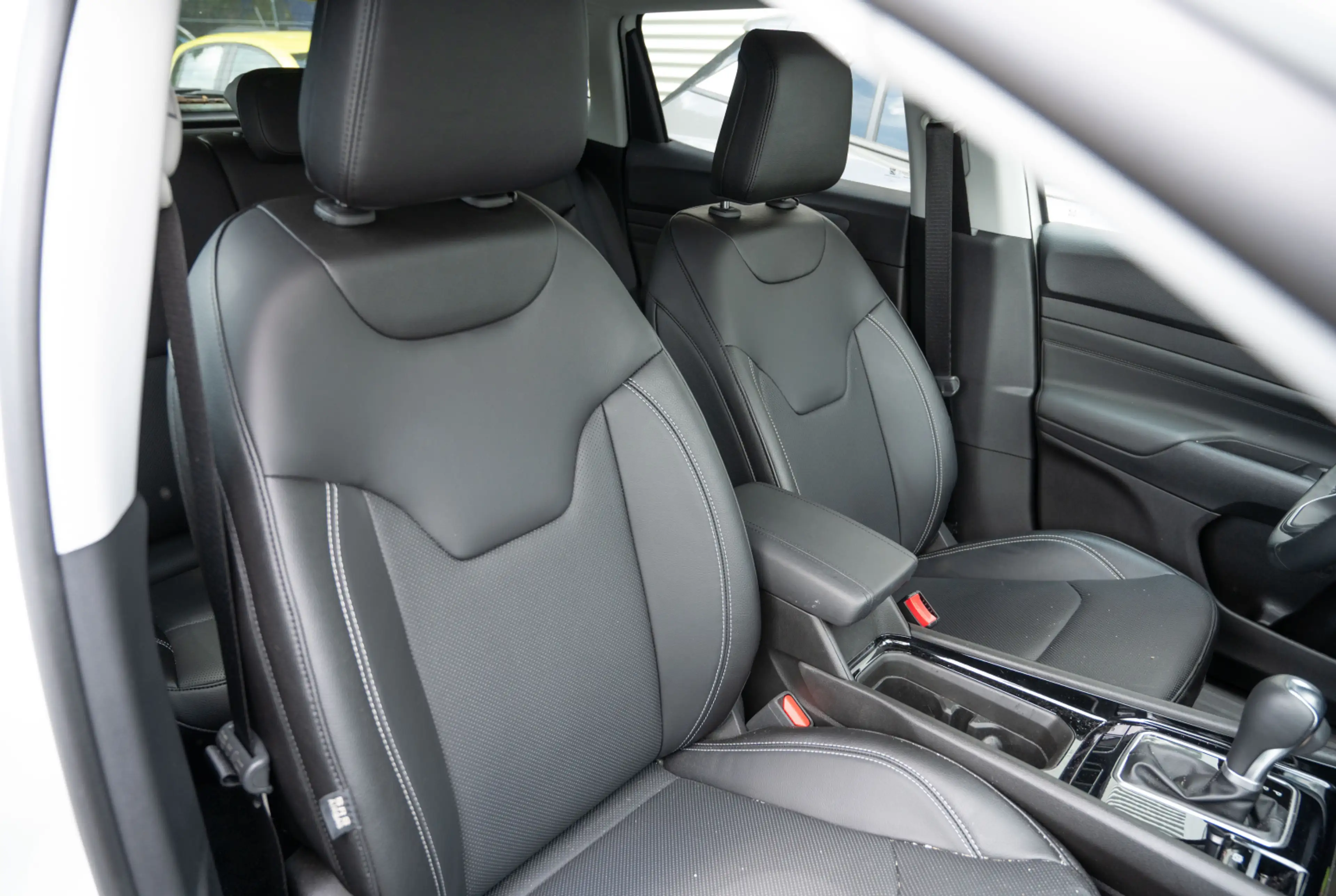Jeep Compass Summit 1.5 GSE T4 48V e-Hybrid *WINTER-PAKET*PARK-PAKET* — photo 3