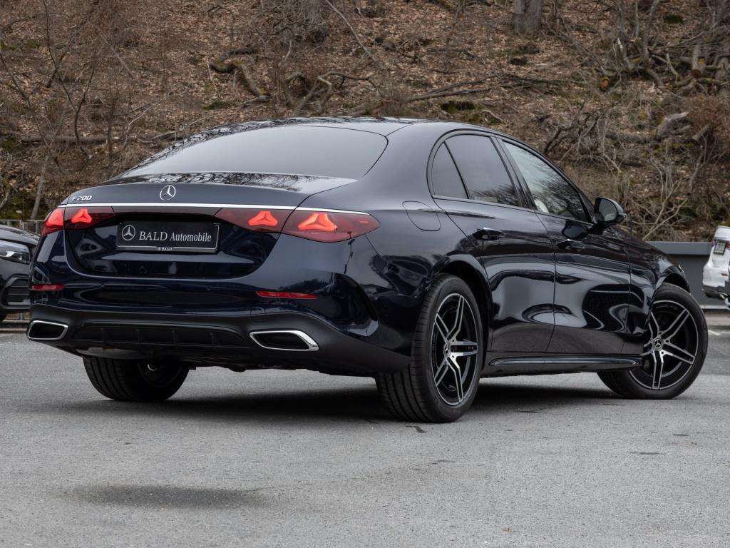 Mercedes-Benz E-Klasse