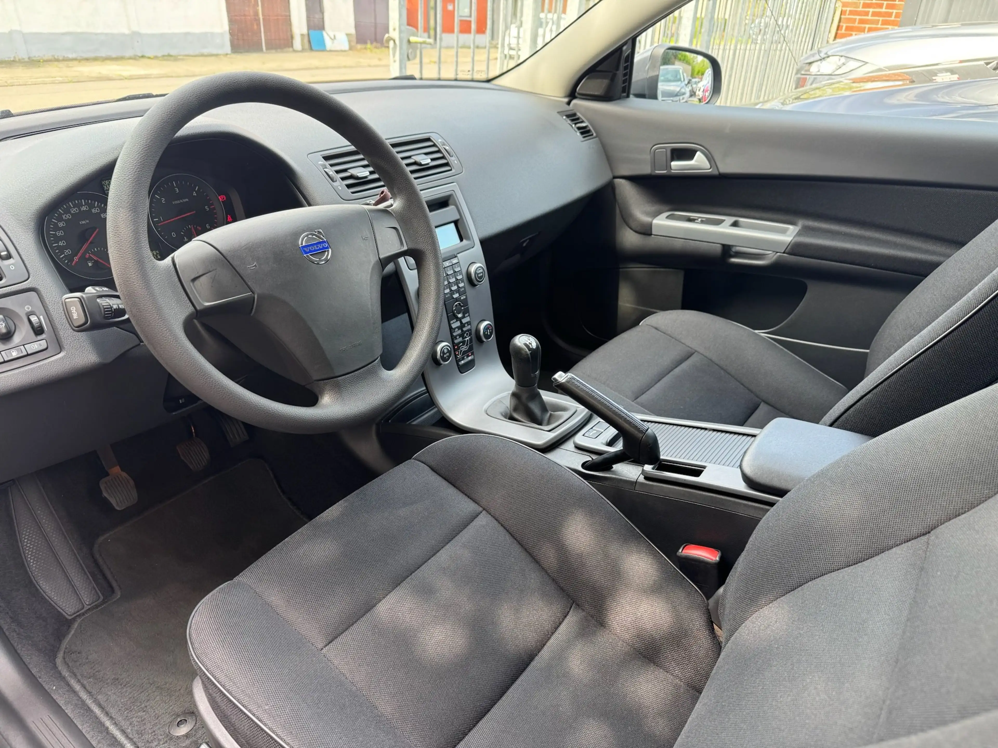 Volvo C30 1.6 D Drive Summum Clim/ Jantes/ Garantie 12 Mois — photo 11