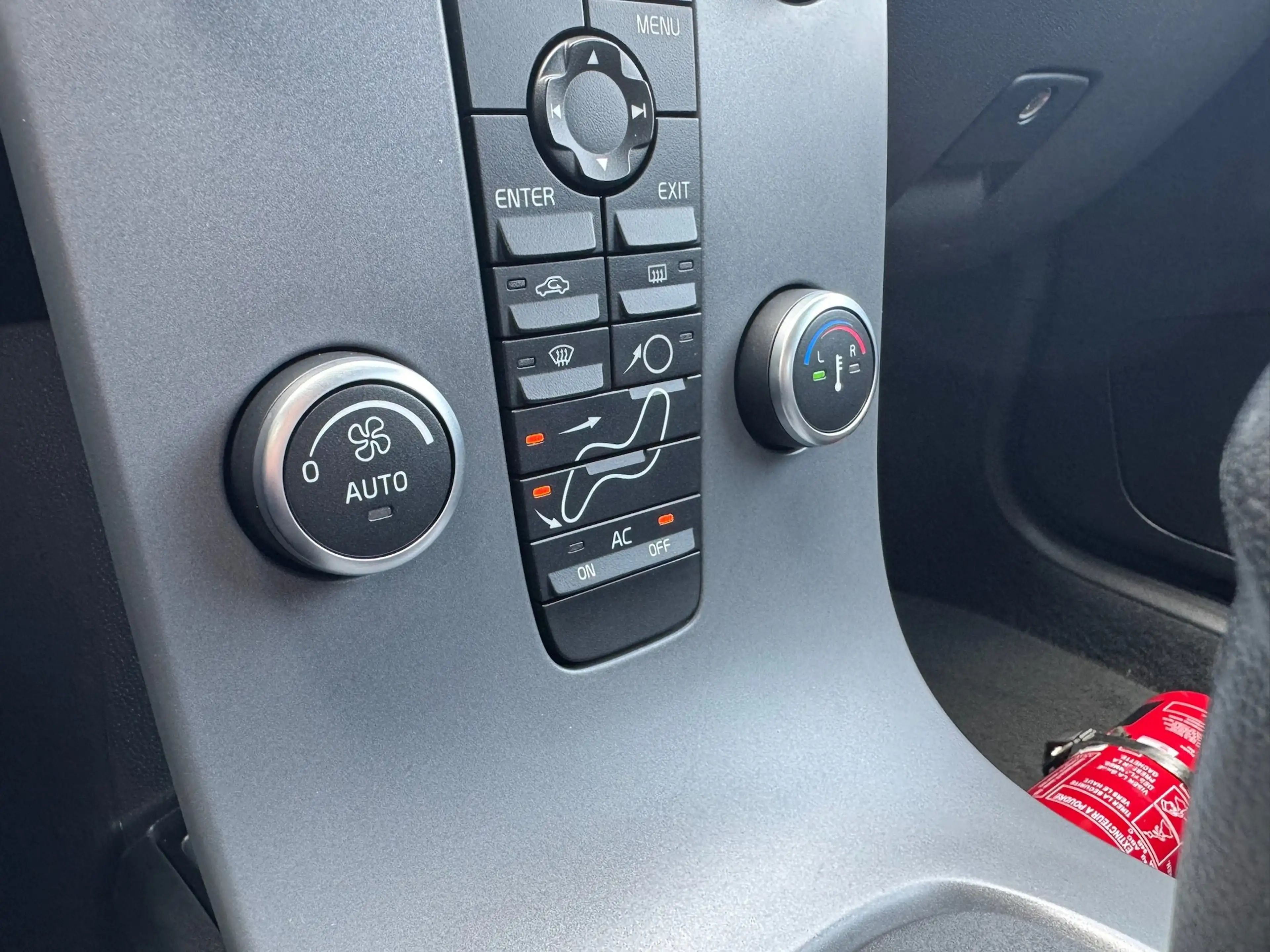Volvo C30 1.6 D Drive Summum Clim/ Jantes/ Garantie 12 Mois — photo 14
