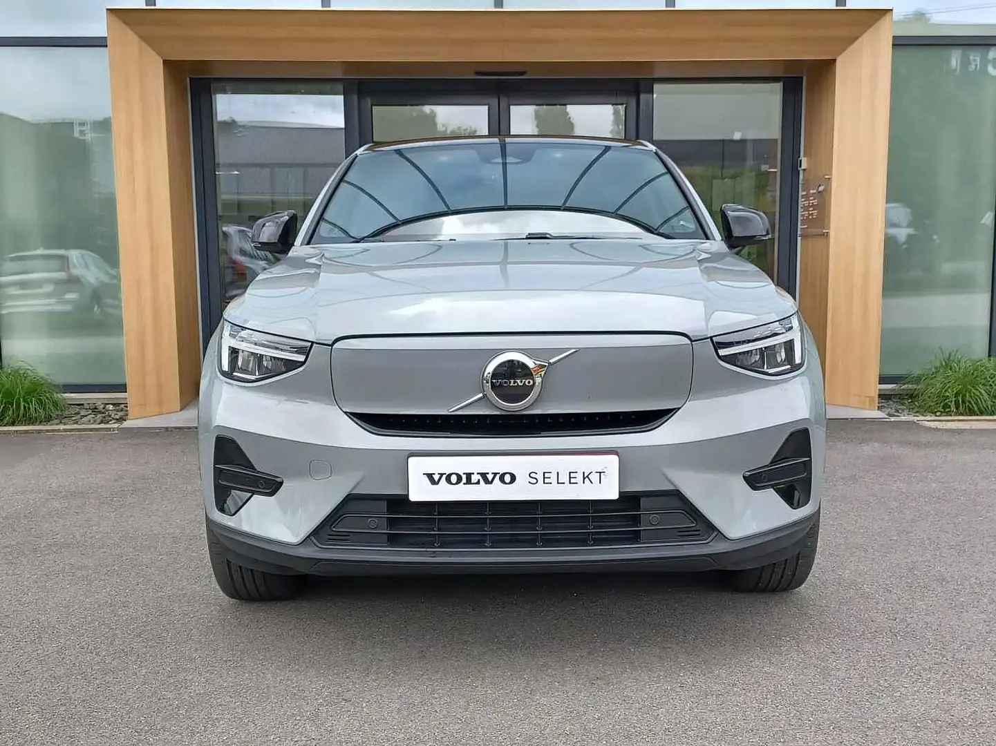 Volvo C40 Recharge Core, Single Motor Extended Range, Elektr Gris - 2