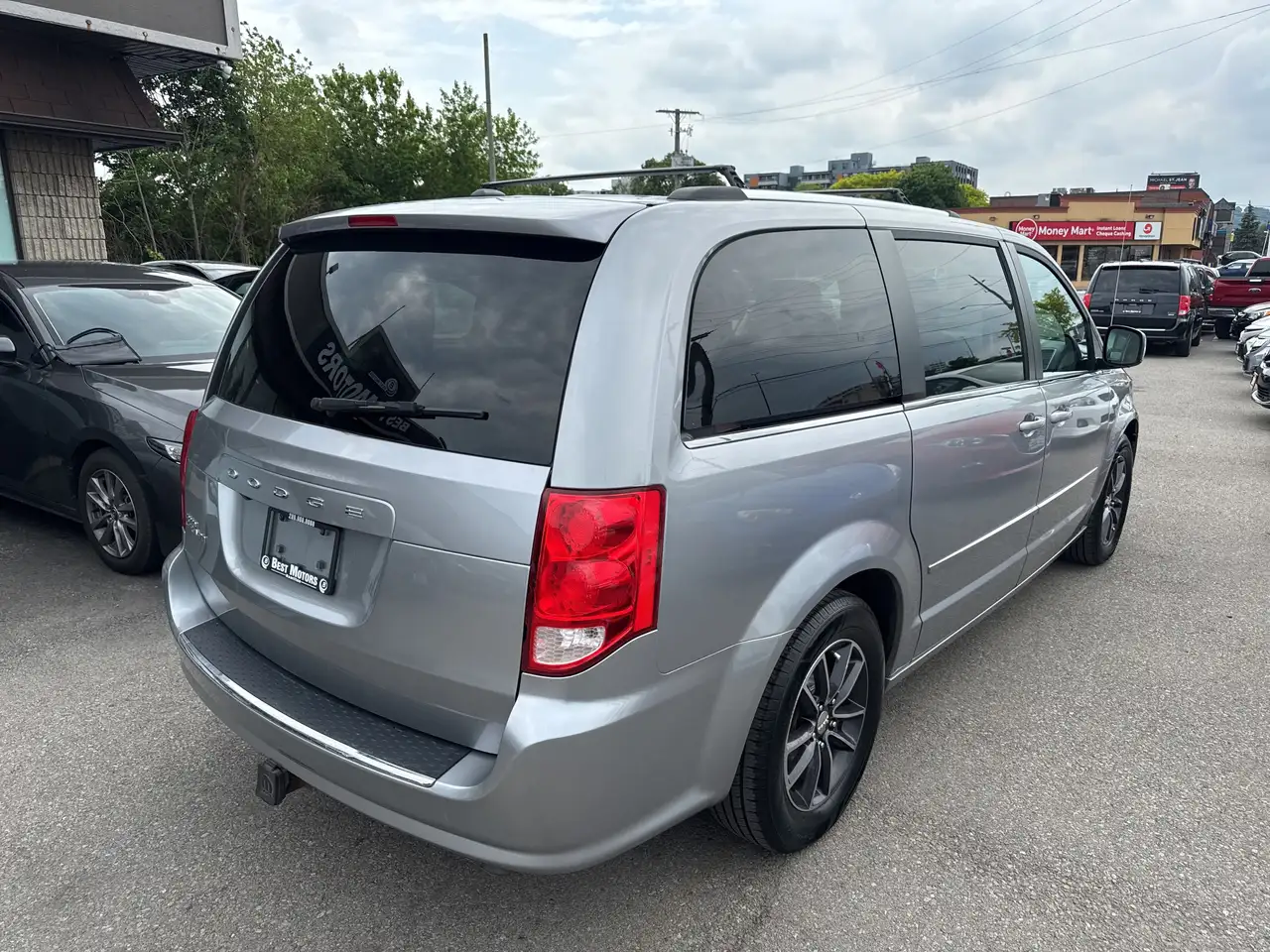 Dodge Grand Caravan снимка Dodge Grand Caravan
