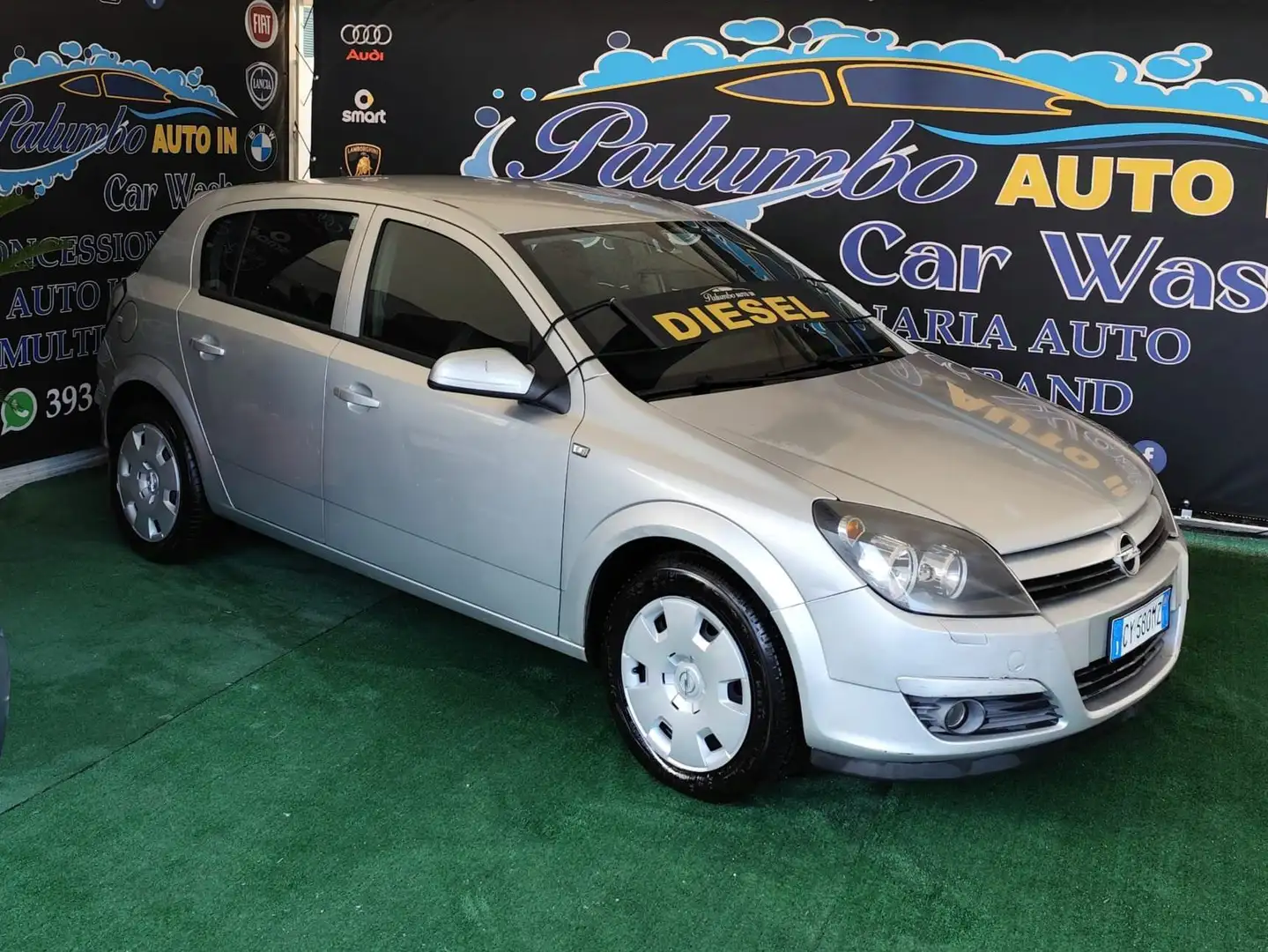 Opel Astra Astra 5p 1.7 cdti Cosmo 101cv Gris - 1