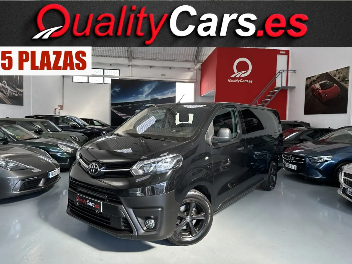 Toyota Proace Combi Medio 2.0D 6pl. 150 Negro - 1