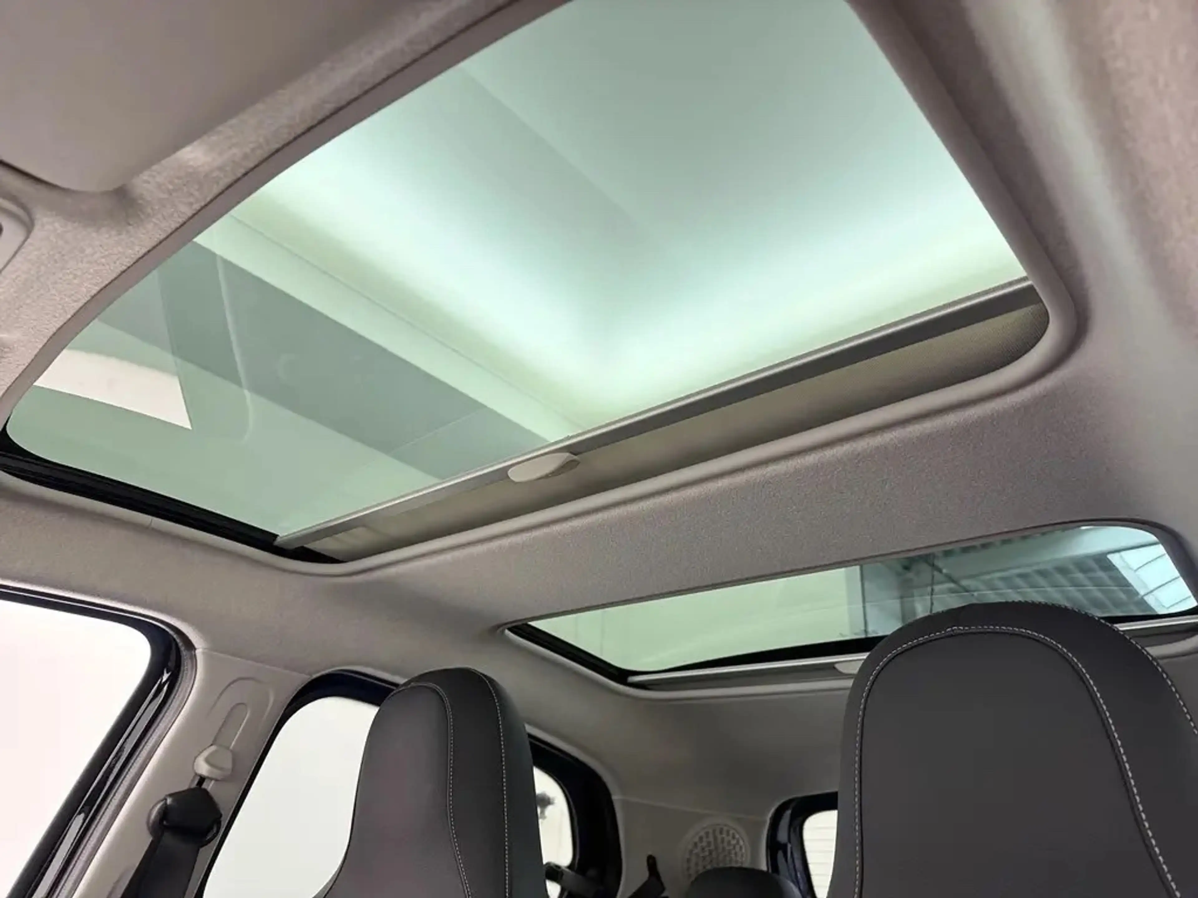 smart forFour EQ Comfort PLUS 18 kWh SOH 96%, Pano dak, Leer, 20 — photo 13