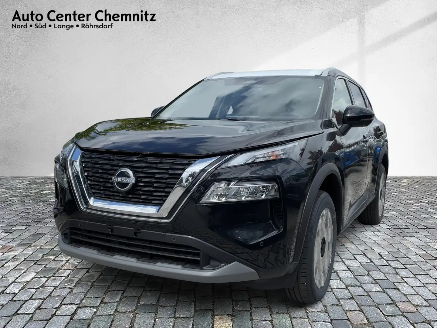 Nissan X-Trail 1.5 VC-T MHEV N-Connecta Navi/ISOFIX Zwart - 2