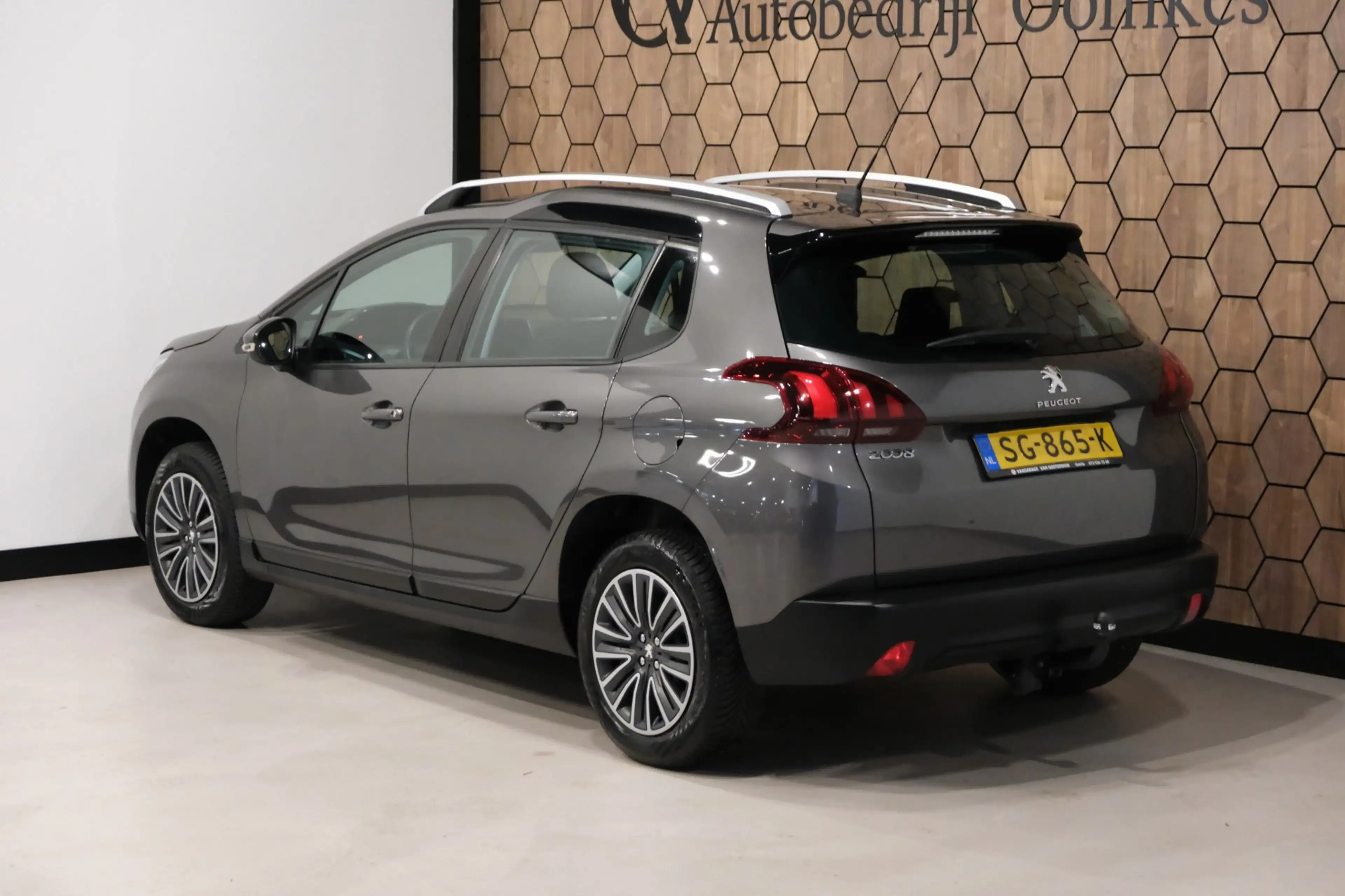 Peugeot 2008 1.2 PureTech *83dkm* Navigatie|Trekhaak 4 x Zgan A — photo 15
