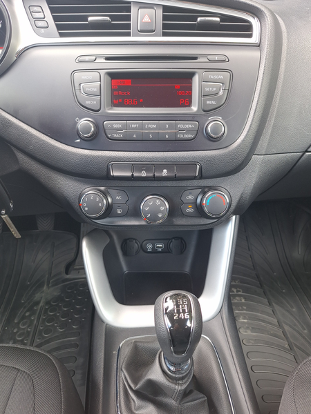 Kia ProCeed / pro_cee'd Edition 7 — photo 13