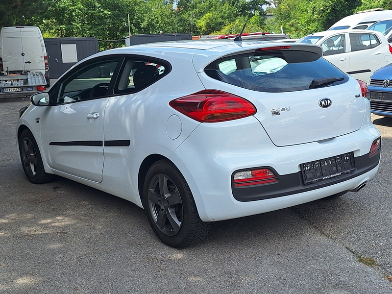 Kia ProCeed / pro_cee'd Edition 7 — photo 7
