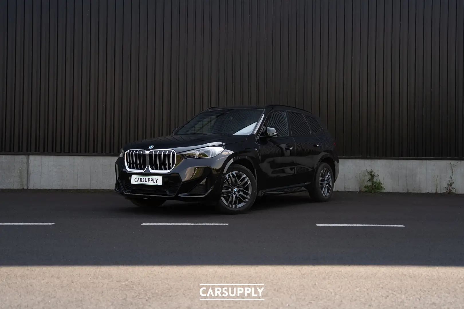 BMW X1 1.5iAS sDrive18 - M-Sport - Trekhaak - Camera Zwart - 1
