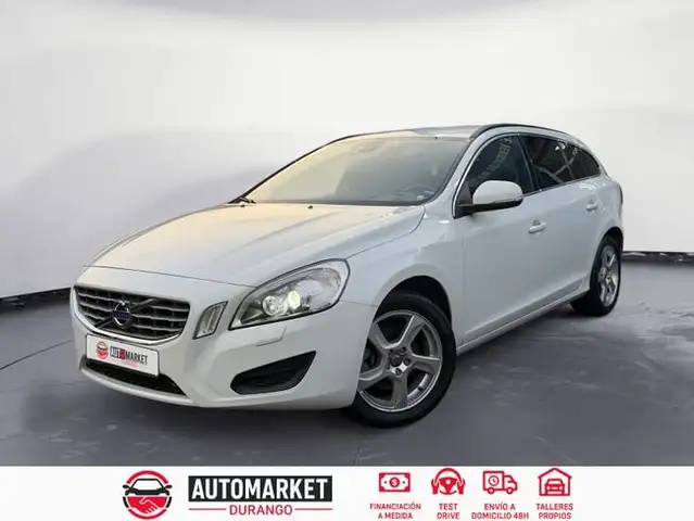 Volvo V60 D4 R-Design