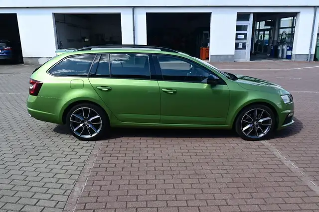 Skoda Octavia view 5