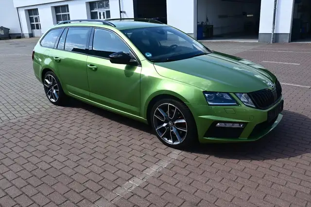 Skoda Octavia view 4