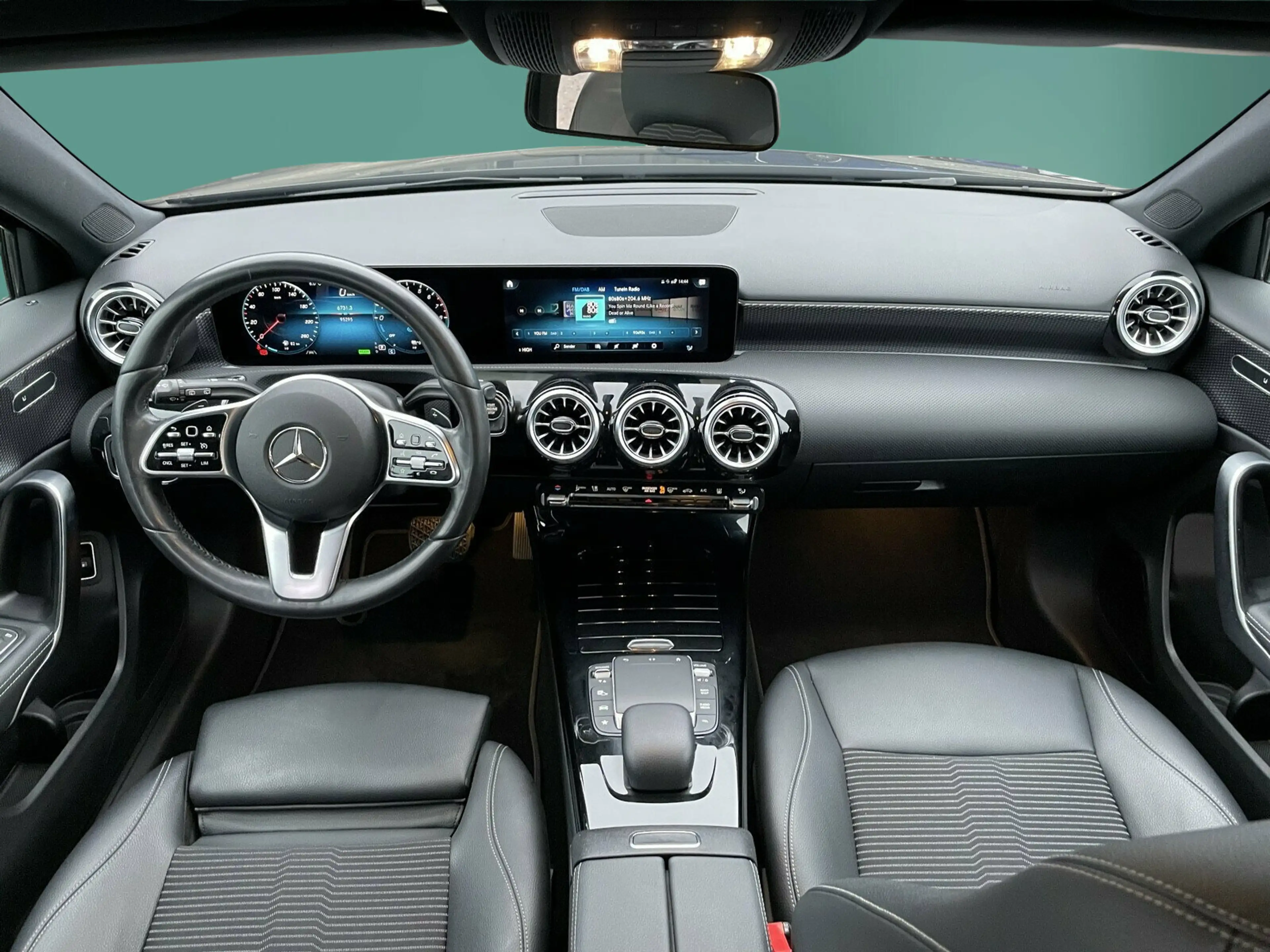 Mercedes-Benz A 250 A 250 e PROGRESSIVE+SOUND+SITZHZ+SPUR/BREMS+LED — photo 10