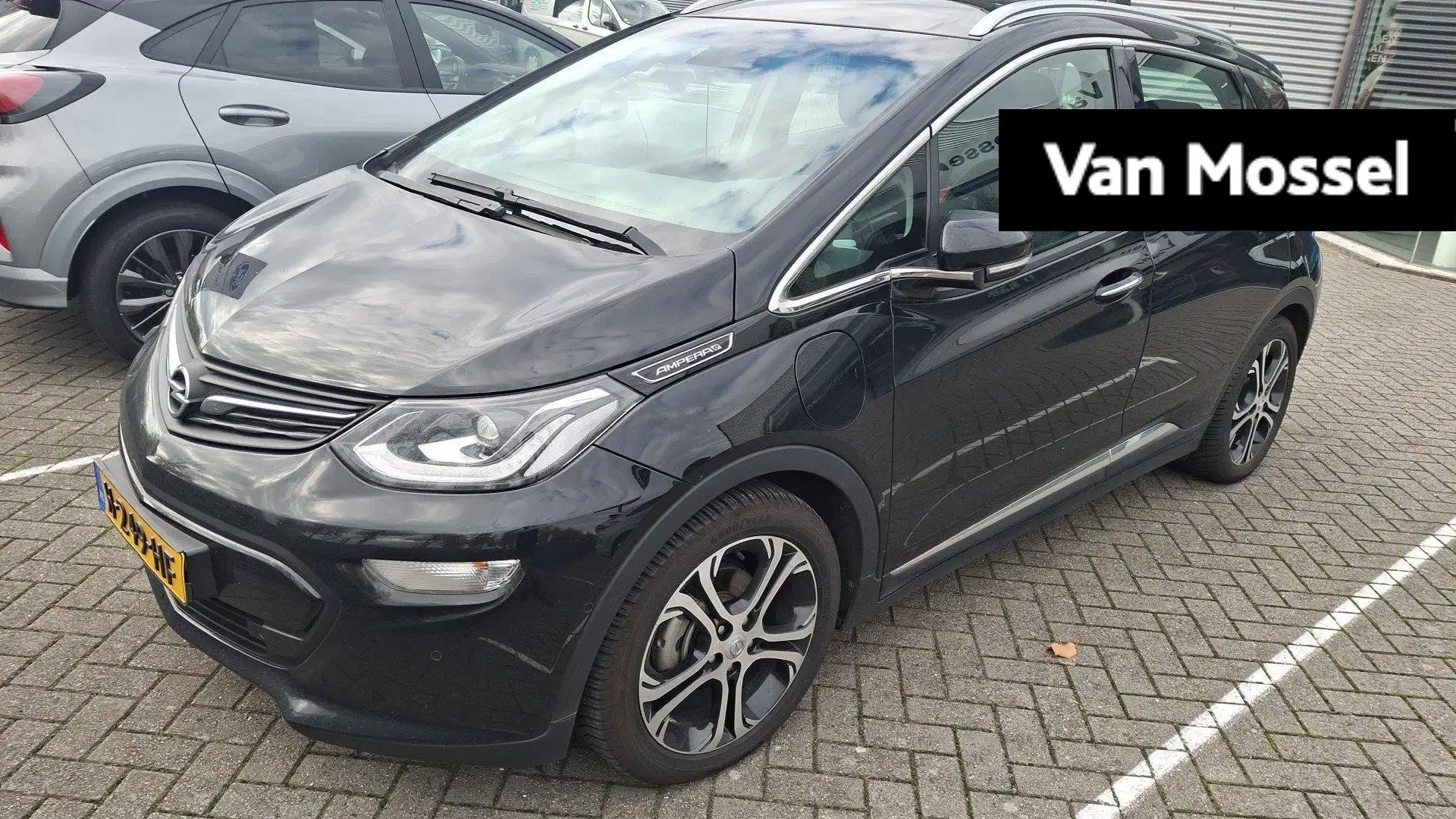 Opel Ampera-E Business executive 60 kWh | TREKHAAK | LEER | NAVI Zwart - 1