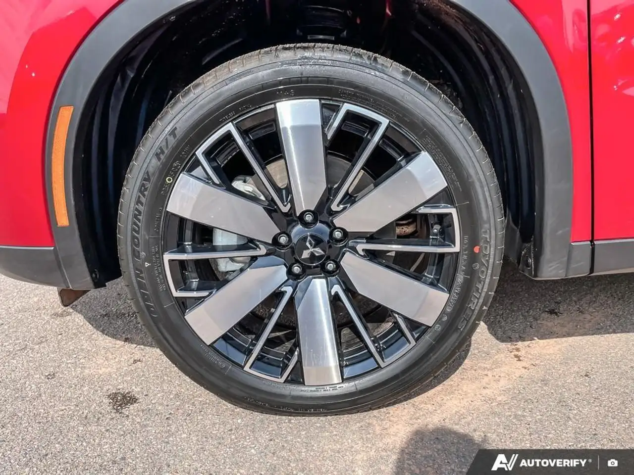 Mitsubishi Outlander снимка Mitsubishi Outlander