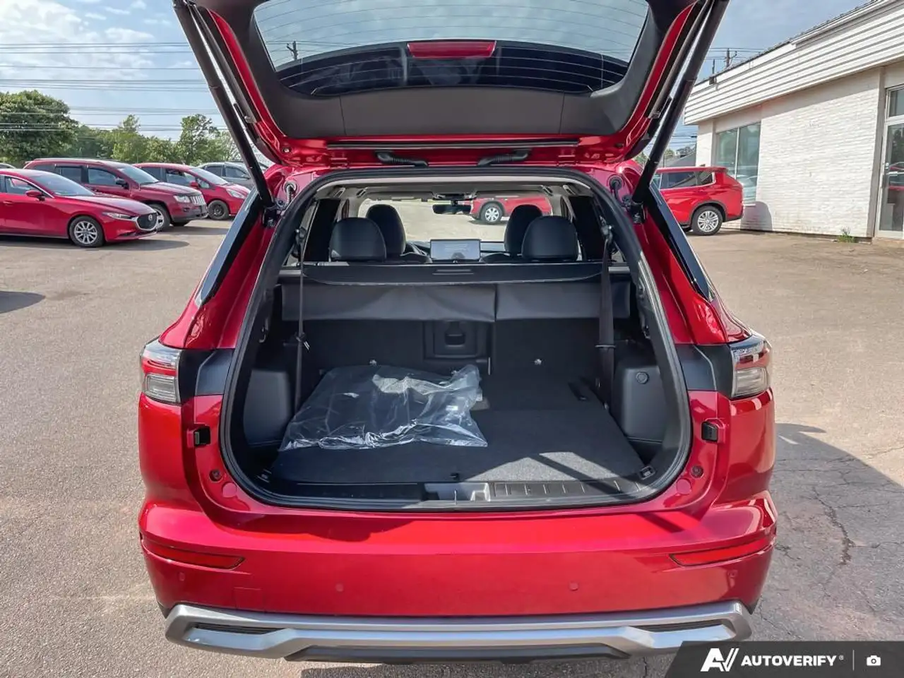 Mitsubishi Outlander снимка Mitsubishi Outlander