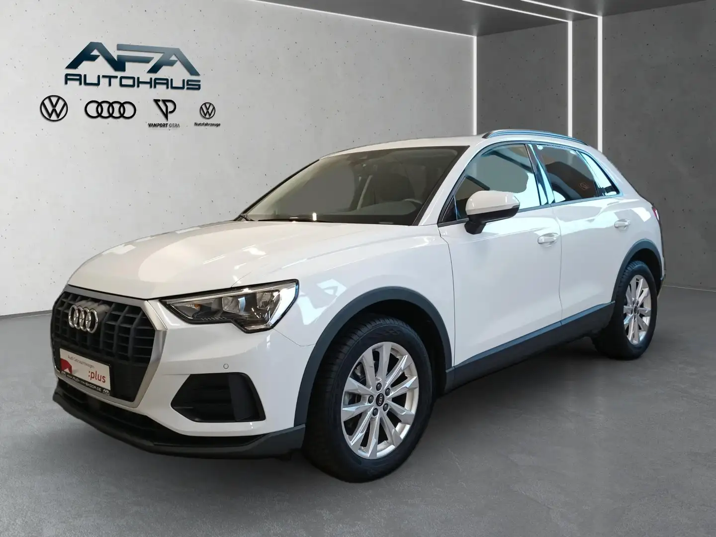 Audi Q3 35 TFSI S tronic Smart-Int*LM18*SHZ*GRA Bianco - 2
