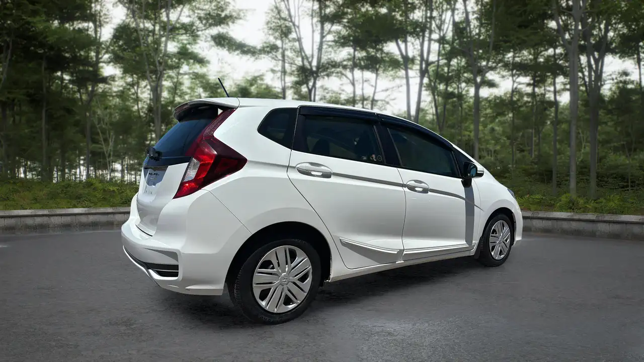 Honda Fit снимка Honda Fit