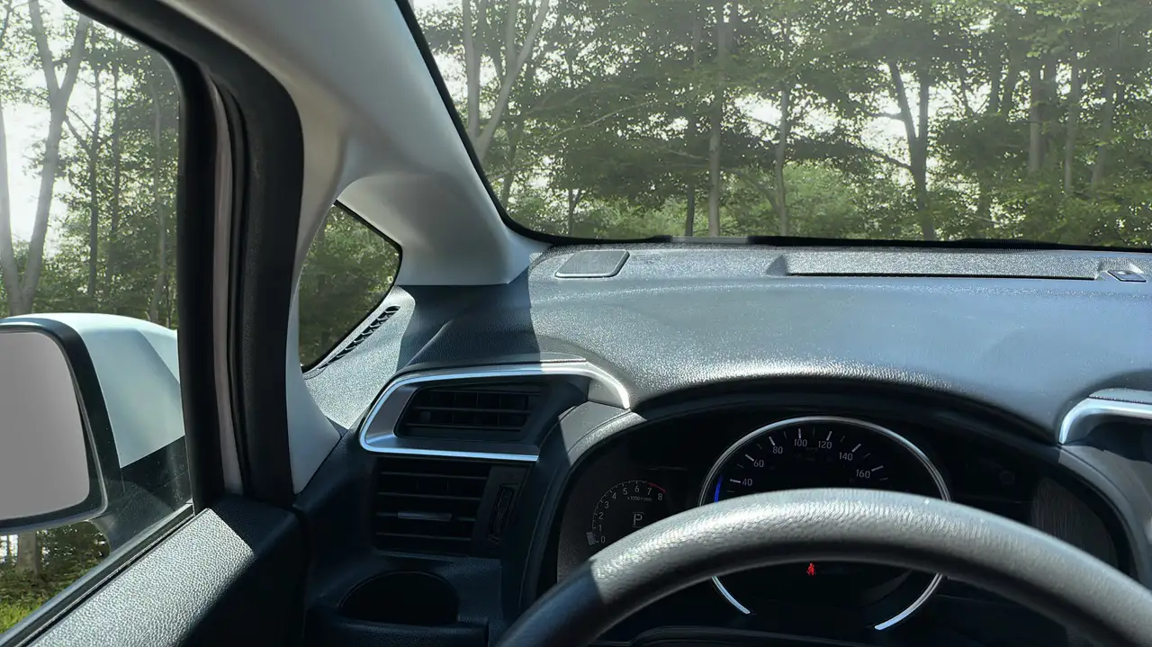 Honda Fit снимка Honda Fit