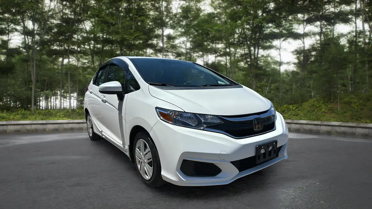 Honda Fit снимка Honda Fit