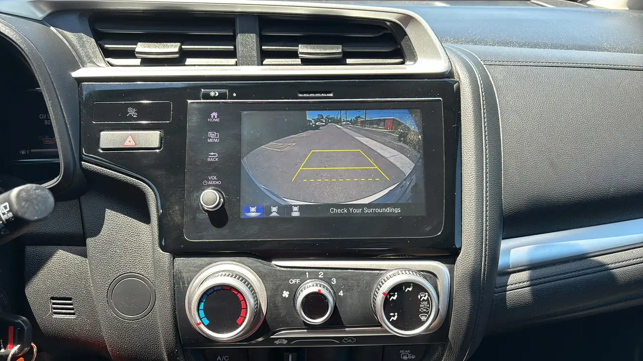 Honda Fit снимка Honda Fit