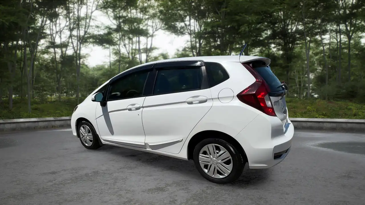 Honda Fit снимка Honda Fit