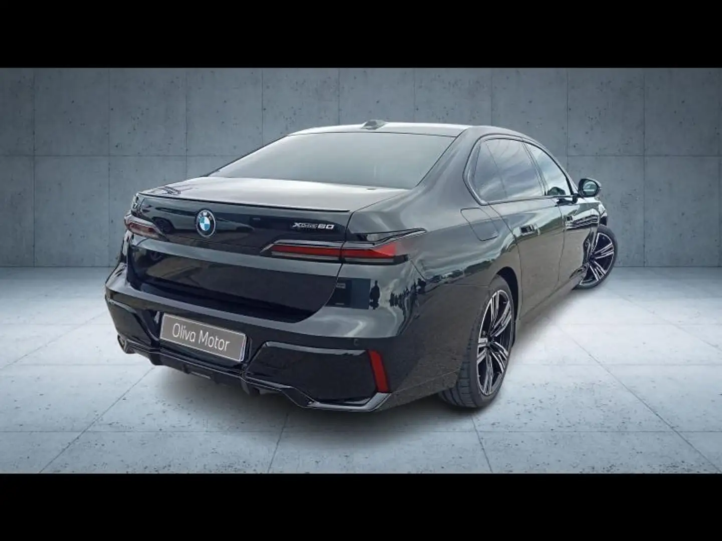 BMW i7 xDrive60 544ch M Sport Schwarz - 2