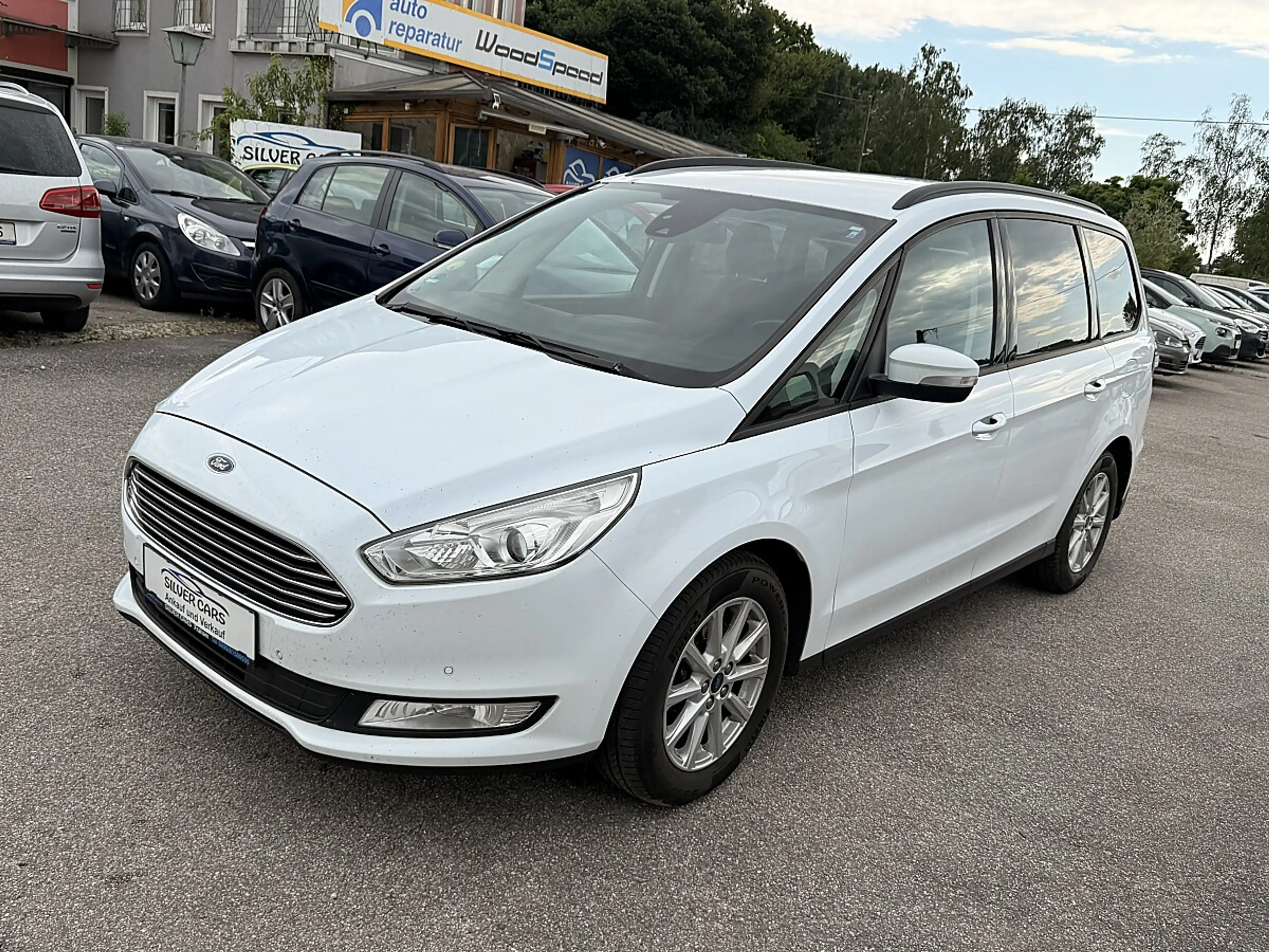 Ford Galaxy 2,0 TDCi Titanium Start/Stop — photo 3