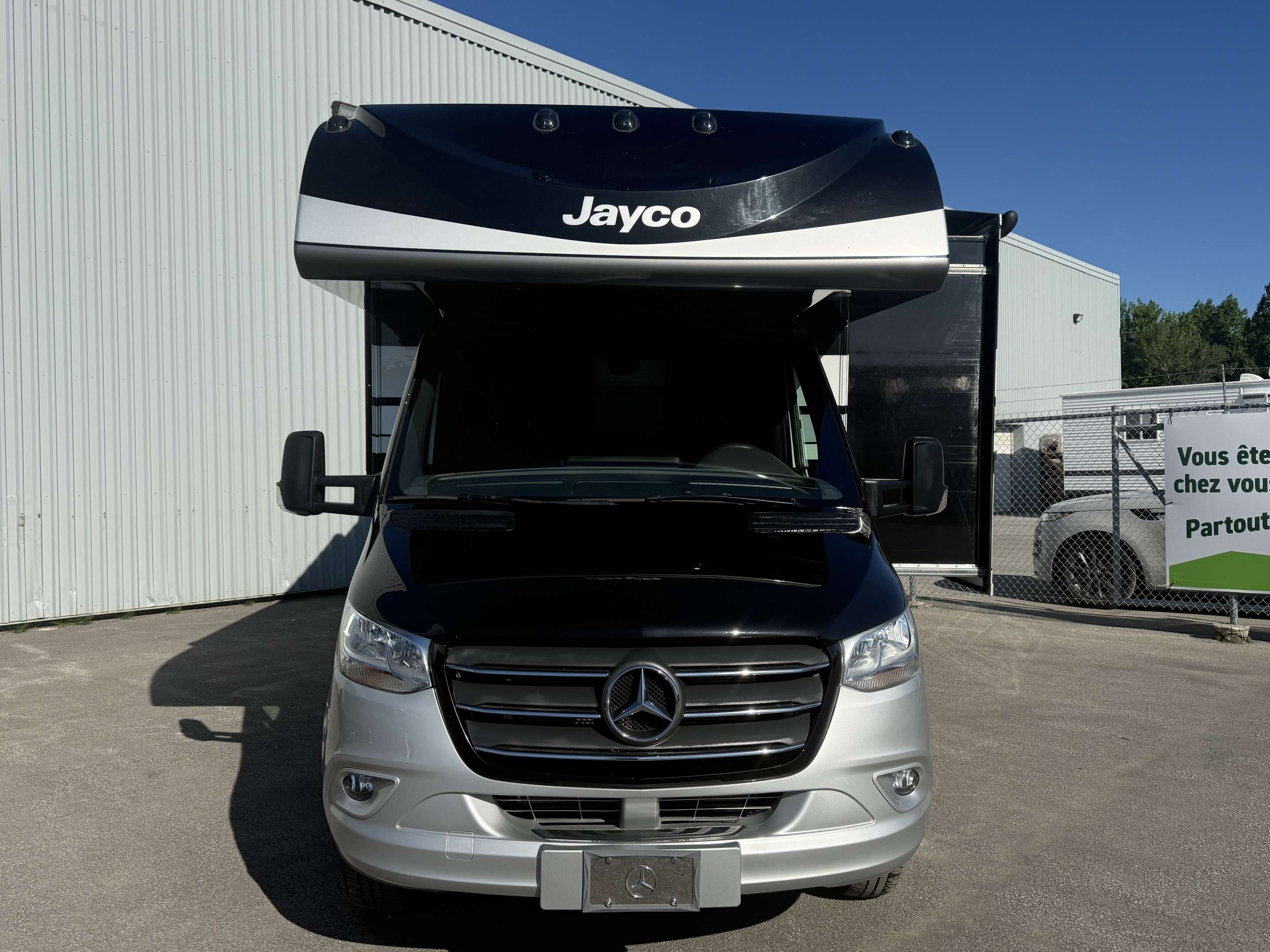 2019 Mercedes-Benz Melbourne 24L