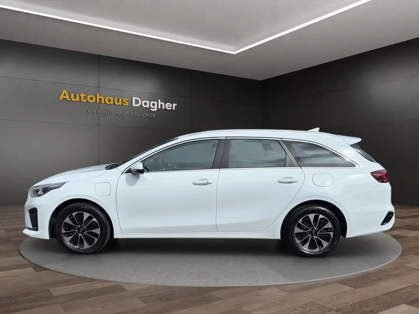 Kia Ceed SW / cee'd SW Ceed Sportswagon Plug-in Hybrid Spirit Weiß - 2