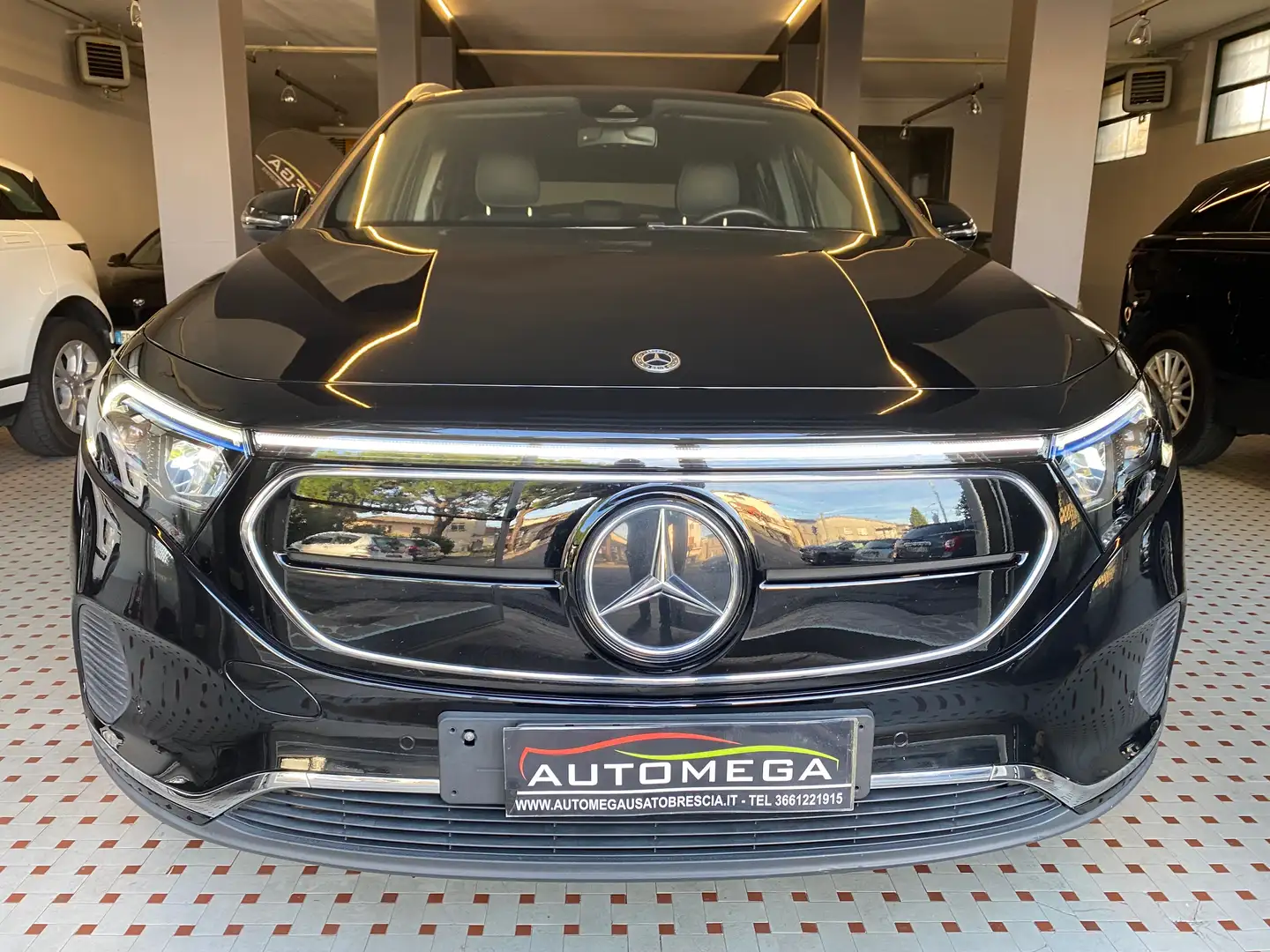 Mercedes-Benz EQA 250 Sport FP Aziendale Noir - 2